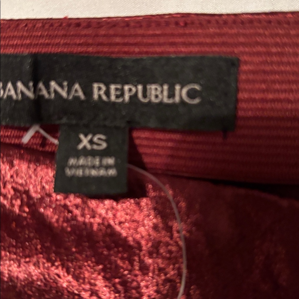 Banana Republic long Skirt NWT - Picture 2 of 8